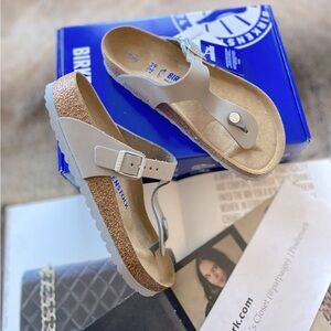 Birkenstock Gizeh Soft Footbed Sandals